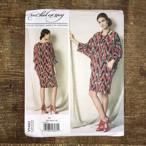 Vogue Sewing Pattern V1482 Womens Loose Fitting Pullover Dress Comey S-L UNCUT